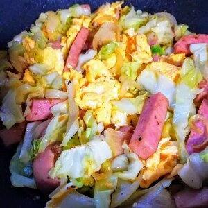 ☆スパムで♪　簡単野菜炒め☆